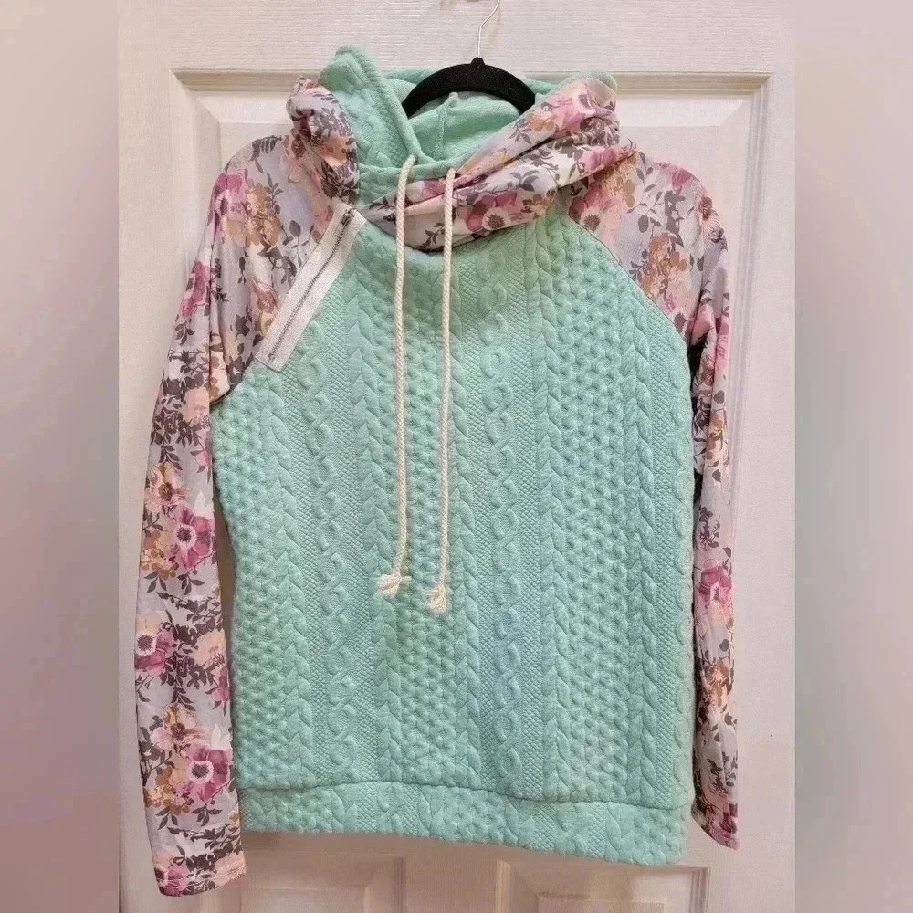 AMOLI Women's Quilted Knit Double Hoodie Sweatshirt Mint Size Small